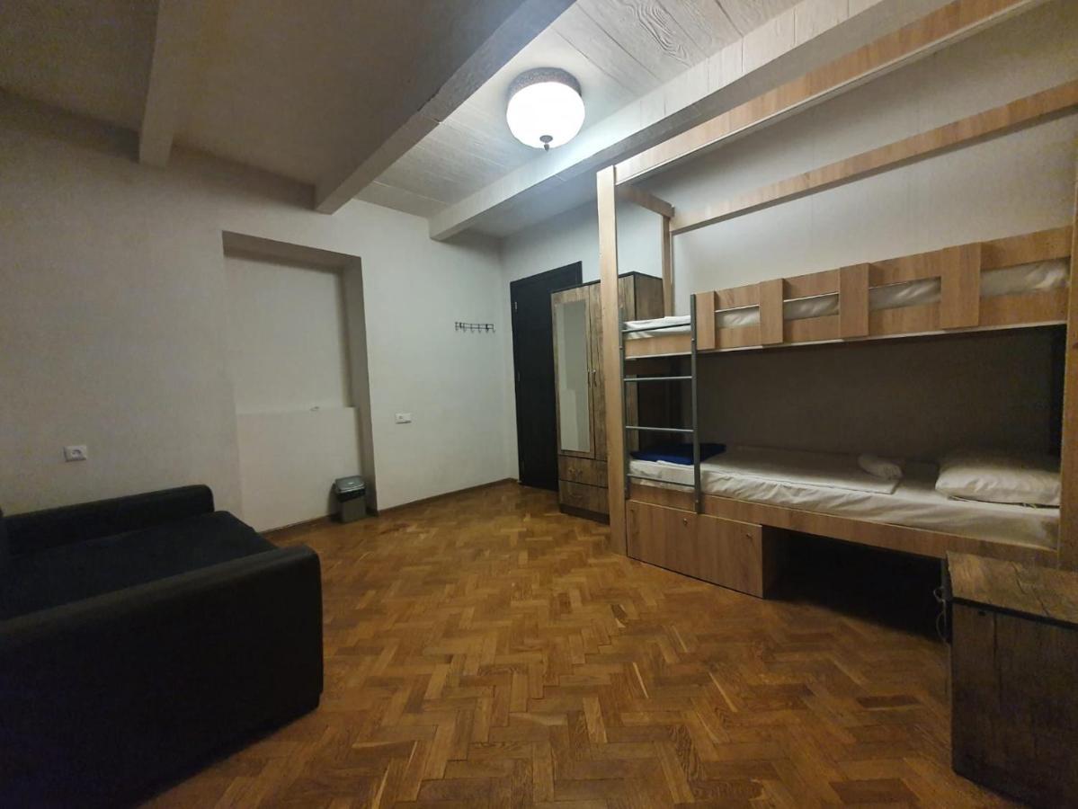 Guest House Zemeli Tbilisi Exterior foto